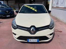 RENAULT CLIO 1.5 DIESEL 75 CV ANNO 2018